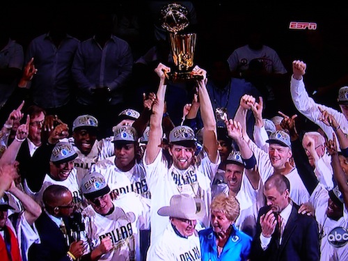 Dallas Mavericks Extinguish the Miami Heat Win 2011 NBA Championship 105-95  [VIDEO]